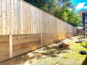 cap and lap fencing 